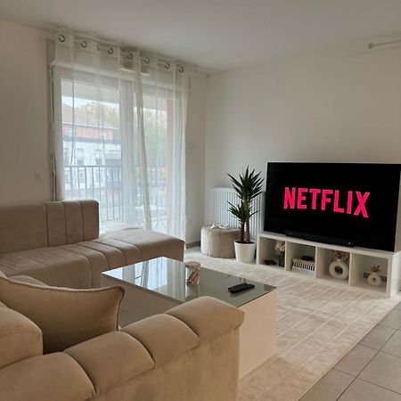 Superbe Appartement - Near Paris Corbeil-Essonnes Eksteriør bilde